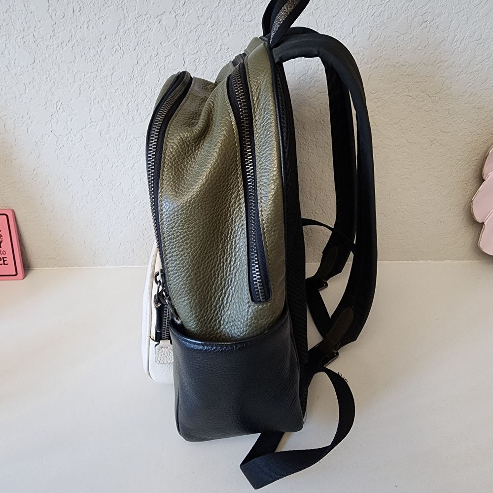 Coach Olive Green and White Women's or mens  Backpack with wallet - Picture 6 of 14